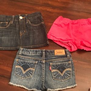 2-3T Bundle Levi’s, Circo, &
